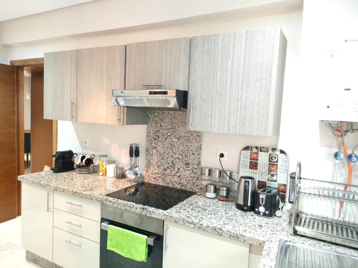 2 Bed Luxurious Apartment タンジェ エクステリア 写真